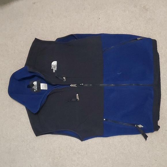 North Face Vest - Picture 3 of 4
